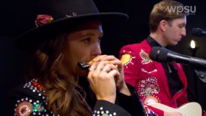 Co. Townes performs "Move Along"